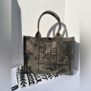 Marc Jacobs The Tote Bag Green Camouflage LARGE